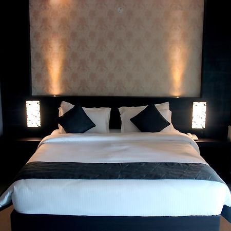 Hotel Grand Tizu Dimāpur Kültér fotó