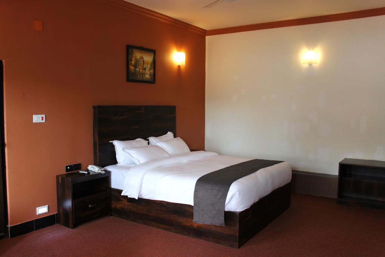 Hotel Grand Tizu Dimāpur Kültér fotó