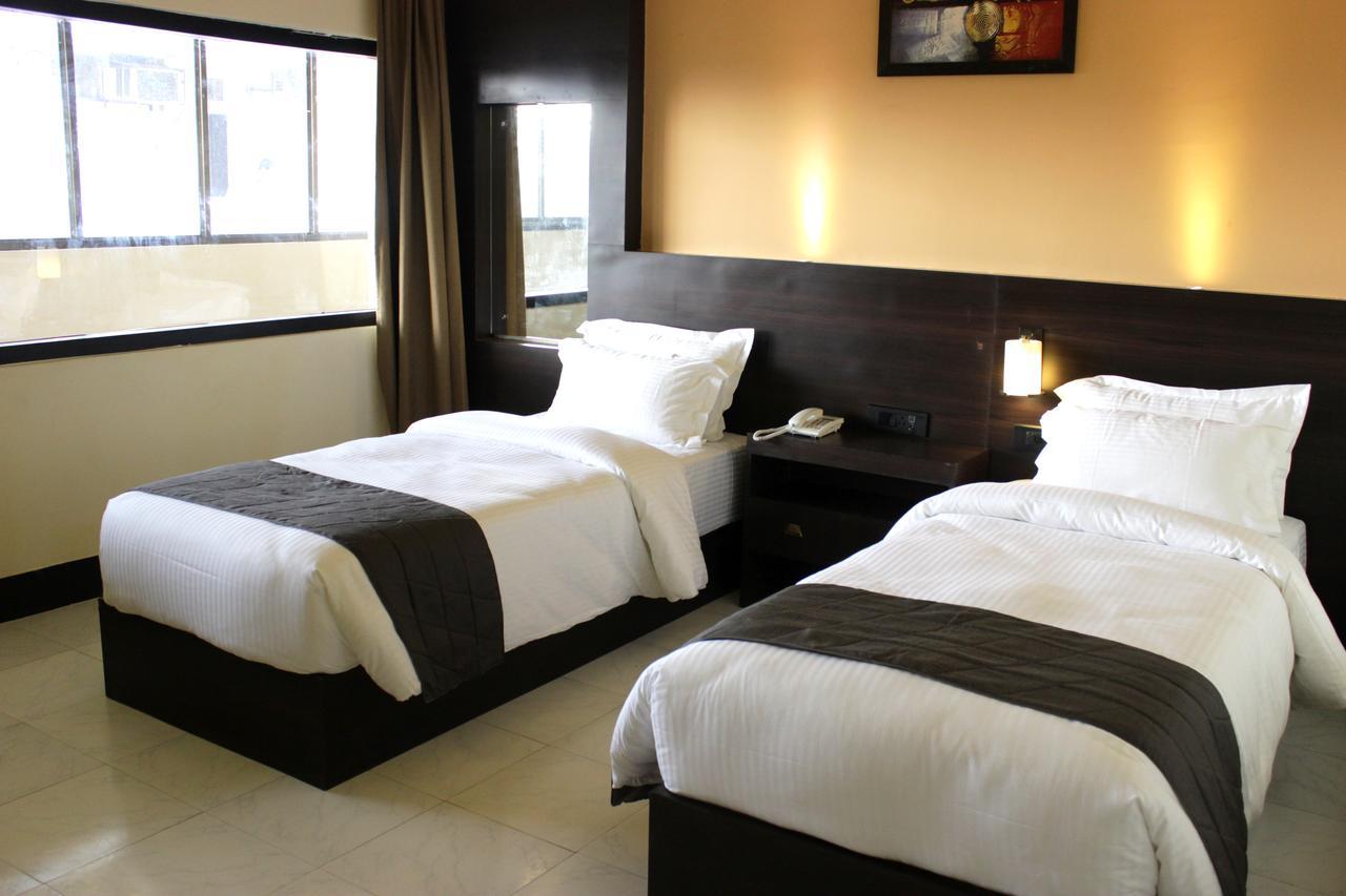 Hotel Grand Tizu Dimāpur Kültér fotó